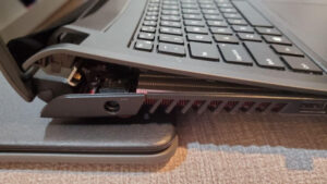 sua laptop lg 002