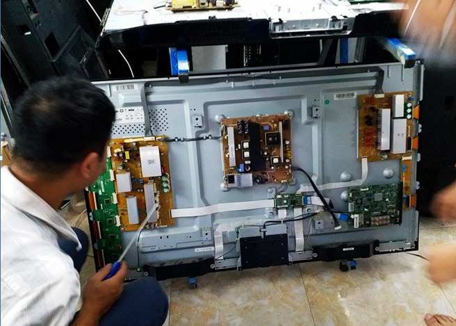 Dịch Vụ Sửa Tivi Quận 8 HCM Tại Nhà Nhanh Chóng – Gọi Ngay 08.1800.1039 Dịch Vụ Sửa Tivi Quận 8 HCM Tại Nhà Nhanh Chóng – Gọi Ngay 08.1800.1039