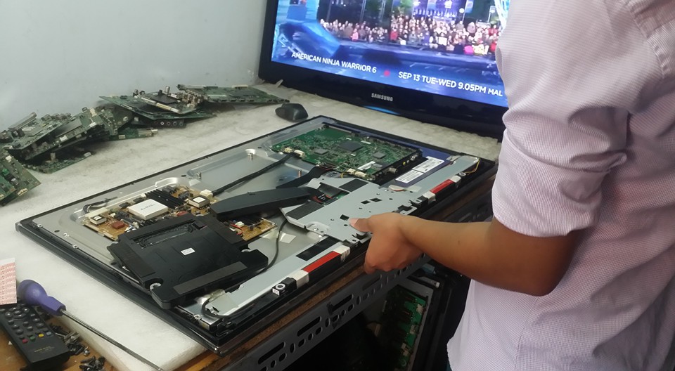 Dịch Vụ Sửa Tivi Tân Phú HCM Tận Nơi – Uy Tín – Nhanh Chóng
